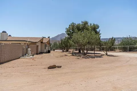 4215 Banson St, Acton, CA 93510 photo 57