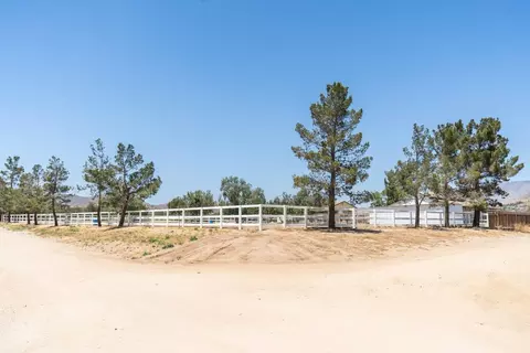 4215 Banson St, Acton, CA 93510 photo 3