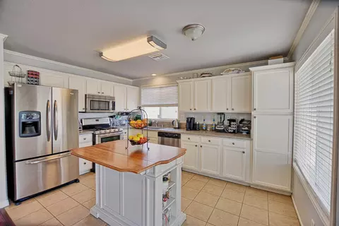44100 Freer Way, Lancaster, CA 93536 photo 9