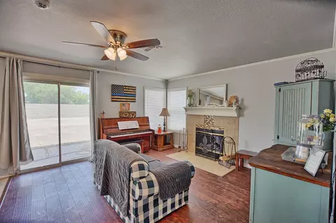 44100 Freer Way, Lancaster, CA 93536 photo 11