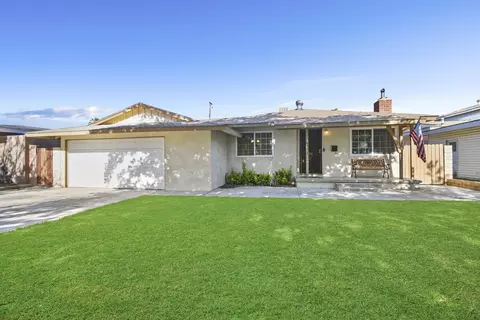 44315 4th St E, Lancaster, CA 93535 photo 1