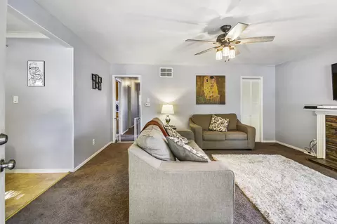 44315 4th St E, Lancaster, CA 93535 photo 3