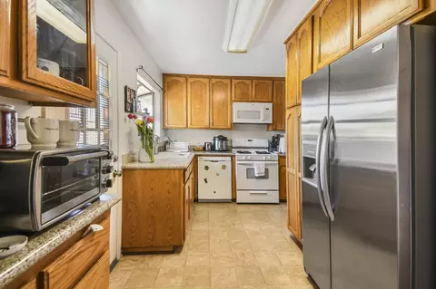 44315 4th St E, Lancaster, CA 93535 photo 6