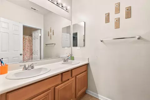 2101 Shellbark Ct, Palmdale, CA 93551 photo 29
