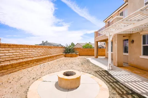 2101 Shellbark Ct, Palmdale, CA 93551 photo 34
