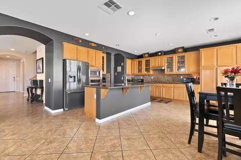 2101 Shellbark Ct, Palmdale, CA 93551 photo 12