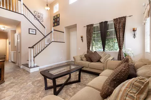 36520 Sinaloa St, Palmdale, CA 93552 photo 5