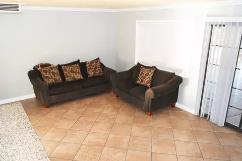 1255 Avenue J2 E, Lancaster, CA 93535 photo 7