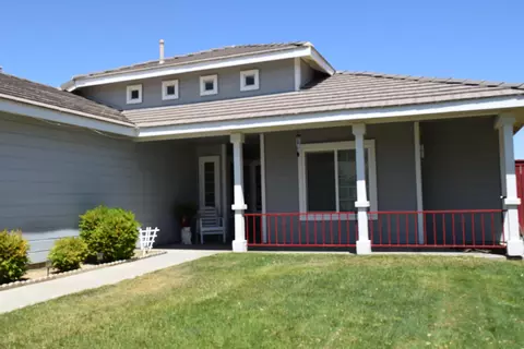 43228 Darby St, Lancaster, CA 93535 photo 3