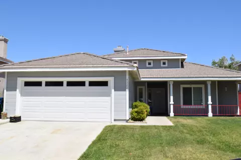 43228 Darby St, Lancaster, CA 93535 photo 2