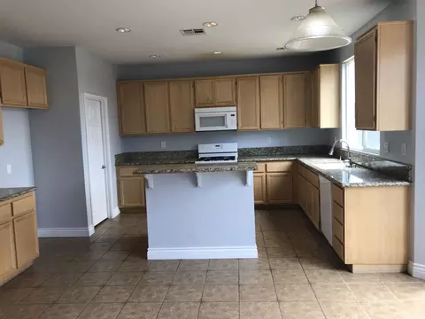 1848 Lingard St E, Lancaster, CA 93535 photo 16
