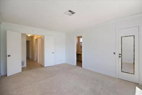 43070 Larwood St, Lancaster, CA 93536 photo 10