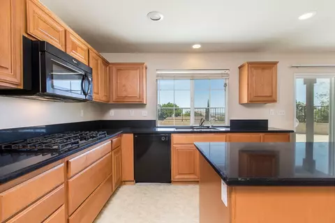 2653 Arezzo Ct, Palmdale, CA 93550 photo 12