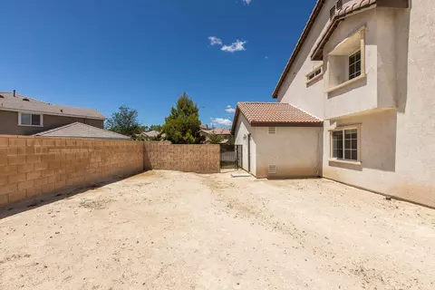 2653 Arezzo Ct, Palmdale, CA 93550 photo 37