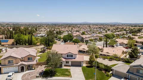 2653 Arezzo Ct, Palmdale, CA 93550 photo 39