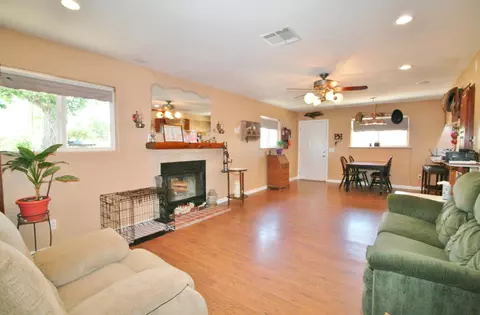 42544 55th St W, Lancaster, CA 93536 photo 27