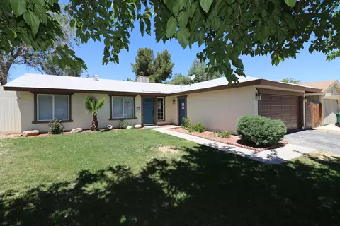 43055 Alep St, Lancaster, CA 93536 photo 5
