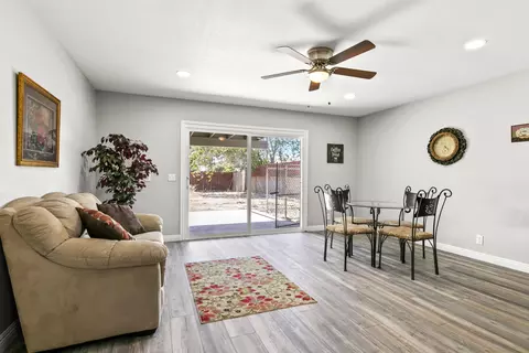 44511 Sancroft Ave, Lancaster, CA 93535 photo 10