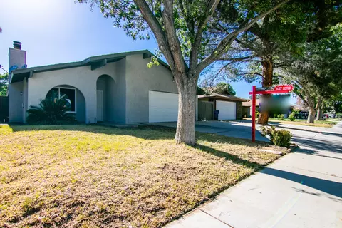 44511 Sancroft Ave, Lancaster, CA 93535 photo 1