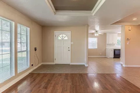 45028 Kingtree Ave, Lancaster, CA 93534 photo 5