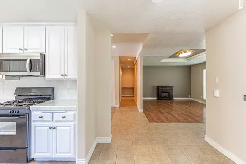 45028 Kingtree Ave, Lancaster, CA 93534 photo 7