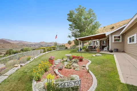 31650 Indian Oak Rd, Acton, CA 93510 photo 1