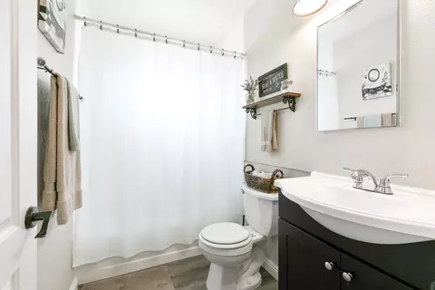 1327 Jackman St W, Lancaster, CA 93534 photo 16