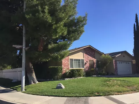 43358 Echard Ave, Lancaster, CA 93536 photo 2