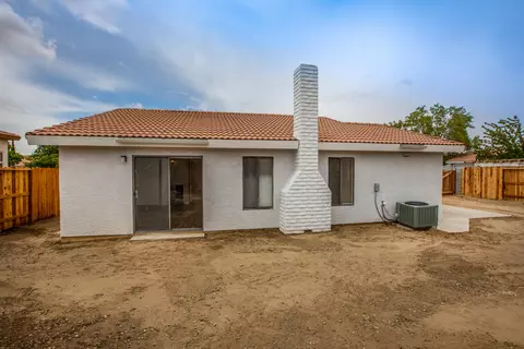 4558 Wrightwood Way, Palmdale, CA 93552 photo 17