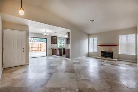 4558 Wrightwood Way, Palmdale, CA 93552 photo 3