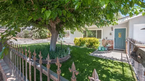 3841 Gillespie Ave, Acton, CA 93510 photo 2