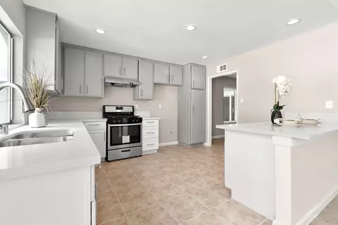 44040 Rodin Ave, Lancaster, CA 93535 photo 10