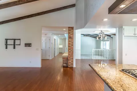 2510 Ryans Pl, Lancaster, CA 93536 photo 8