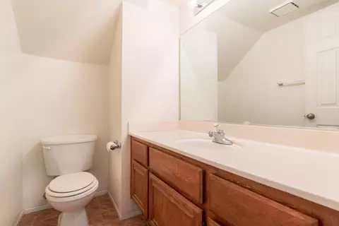 656 Beverly Ct, Lancaster, CA 93535 photo 21
