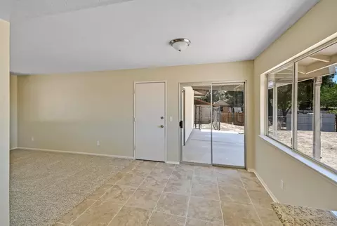38633 156th St, Palmdale, CA 93591 photo 5