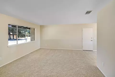 38633 156th St, Palmdale, CA 93591 photo 4