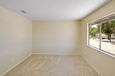 38633 156th St, Palmdale, CA 93591 photo 7