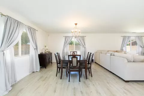3012 Lingard St E, Lancaster, CA 93535 photo 3