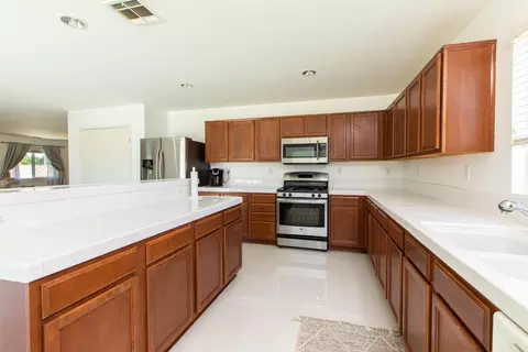 3012 Lingard St E, Lancaster, CA 93535 photo 9