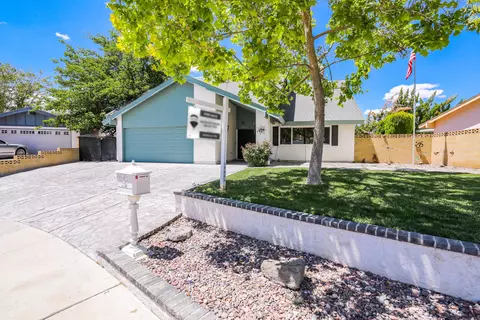 2621 Space Ct, Lancaster, CA 93536 photo 1