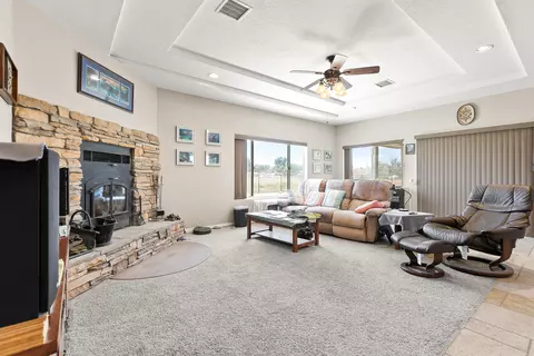 43347 53rd St E, Lancaster, CA 93535 photo 8
