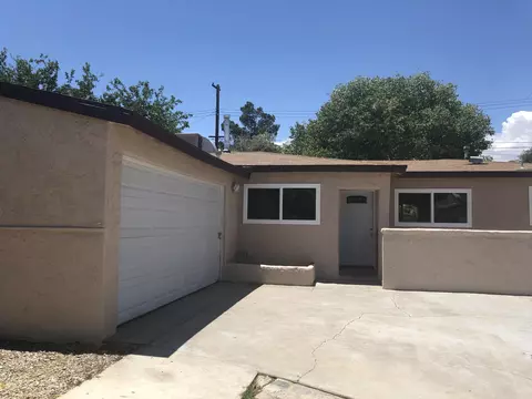 44633 6th Street St E, Lancaster, CA 93535 photo 1