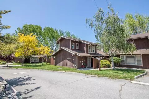 73 Meadow Lakes Dr, Tehachapi, CA 93561 photo 1