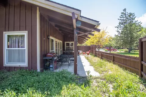 73 Meadow Lakes Dr, Tehachapi, CA 93561 photo 21