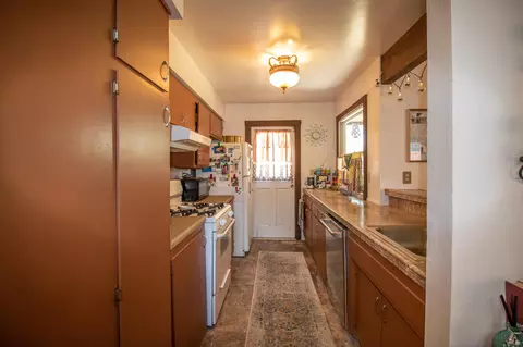 73 Meadow Lakes Dr, Tehachapi, CA 93561 photo 7