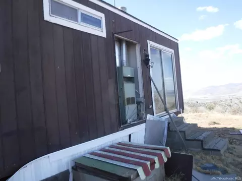 17228 Summers Dr, Tehachapi, CA 93561 photo 11