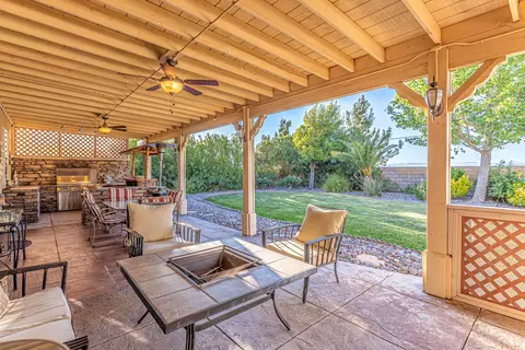 4141 Jade Ct, Lancaster, CA 93536 photo 14