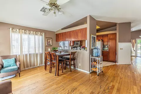 43931 Silver Bow Rd, Lancaster, CA 93535 photo 9