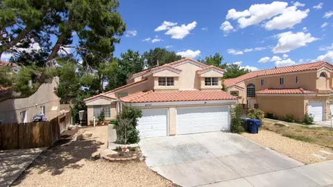 43700 Oleander St, Lancaster, CA 93535 photo 1