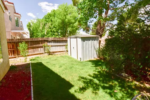 43700 Oleander St, Lancaster, CA 93535 photo 22